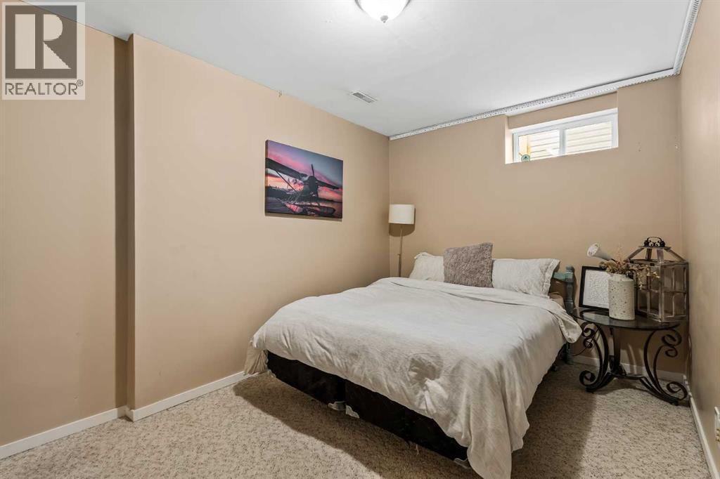 Single Family House for Sale in  Hidden Valley Drive NW Hidden Valley Calgary 