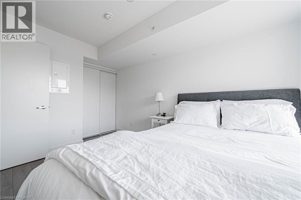 Photo 10 of 1119 Cooke Boulevard Unit B 419, Burlington ON