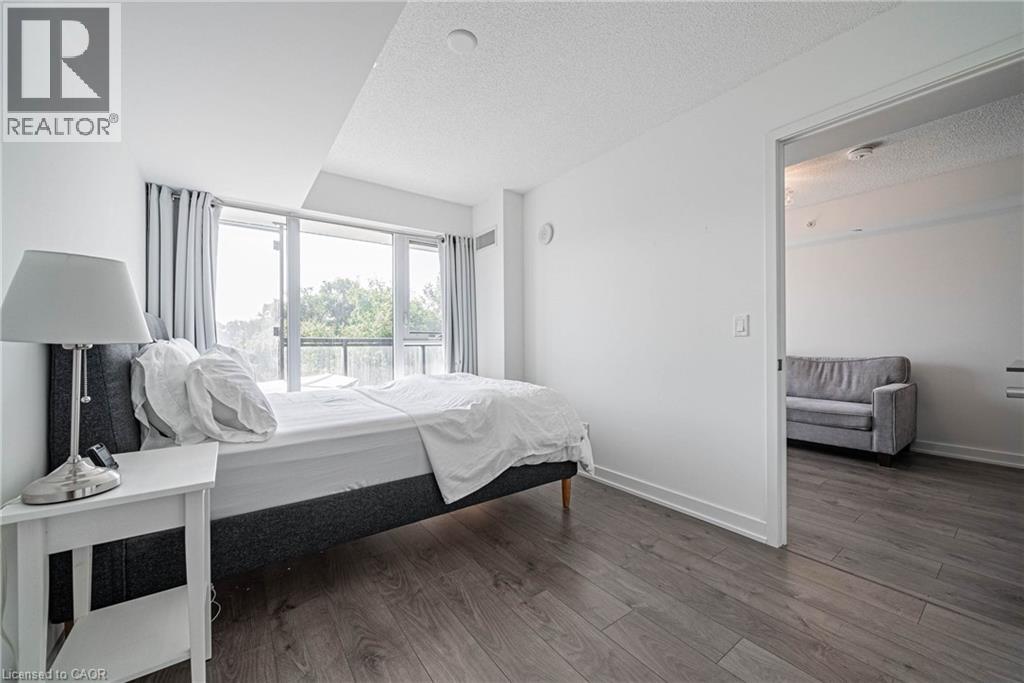 Photo 8 of 1119 Cooke Boulevard Unit B 419, Burlington ON