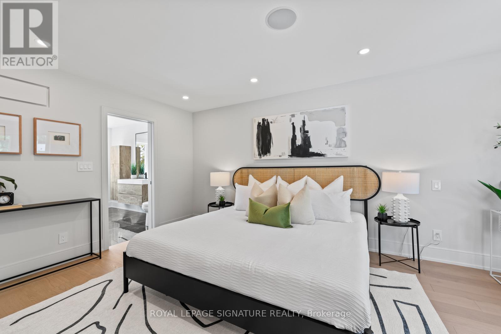 Photo 37 of 24 Harriet Street, Toronto ON