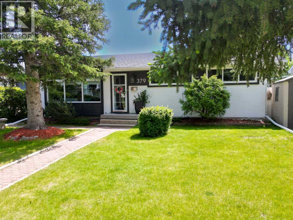 Photo 1 of 379 Westwood Drive Sw, Calgary AB