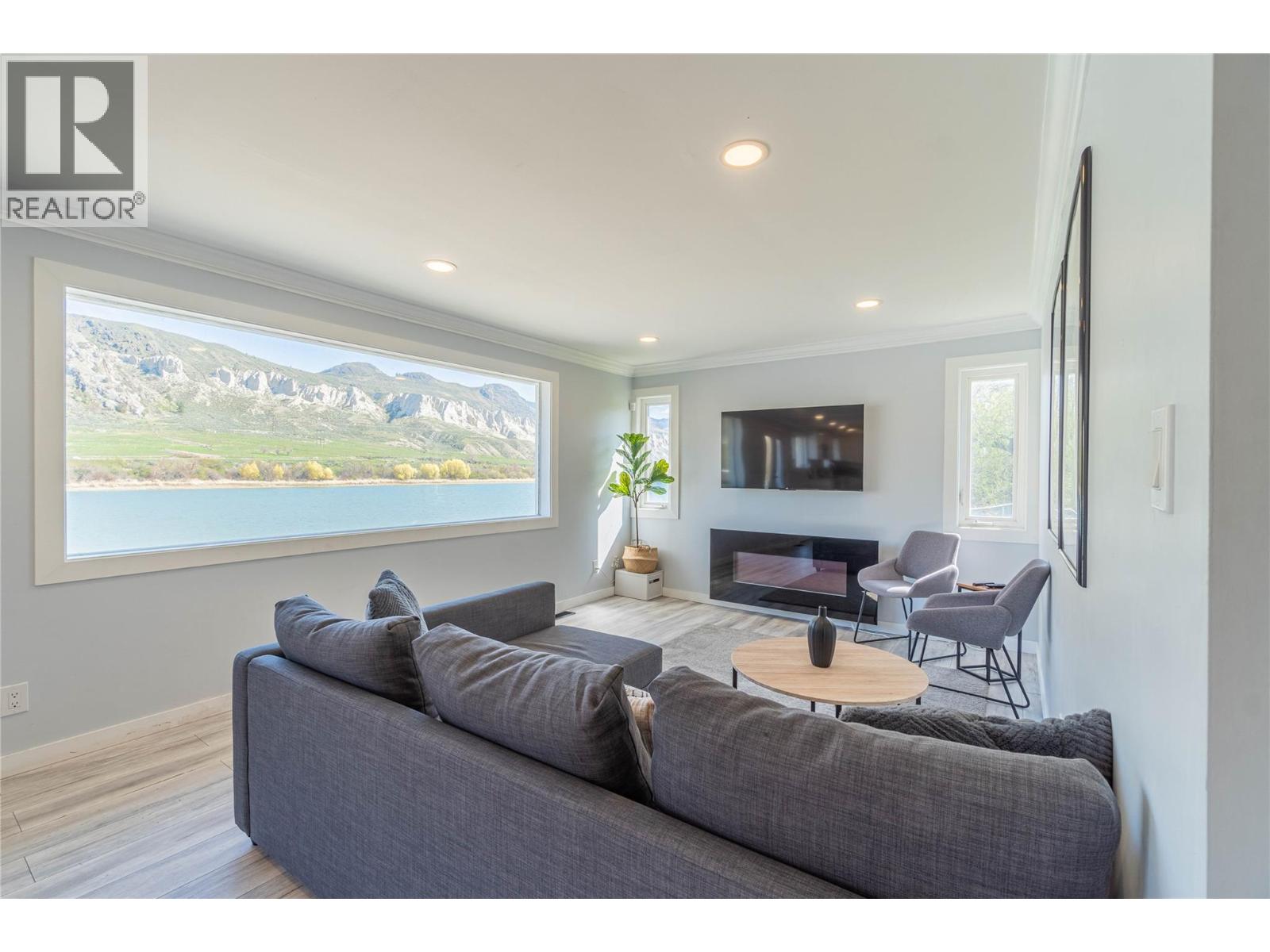 Photo 8 of 7250 Furrer Road, Kamloops BC
