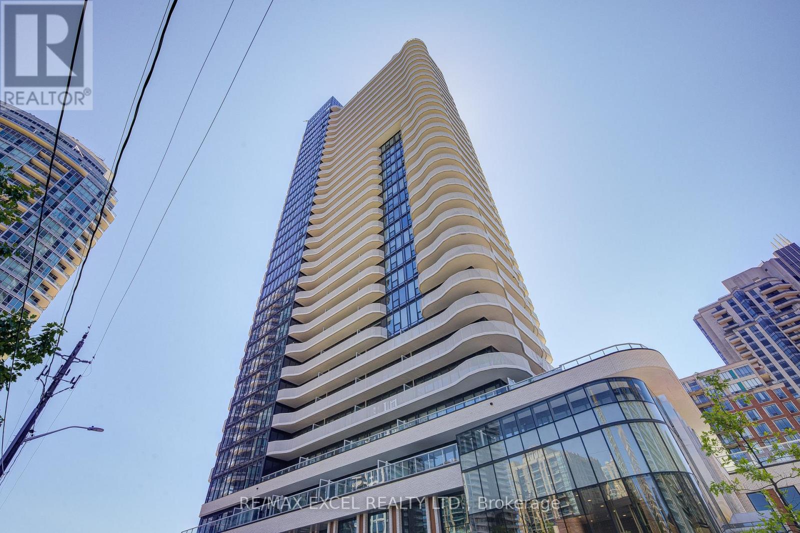 Photo 1 of 2807 15 Holmes Avenue, Toronto ON