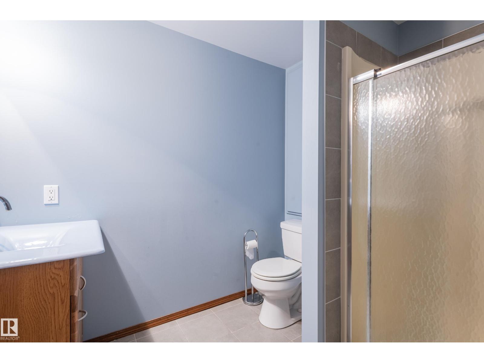 Photo 37 of 103 Wolf Willow Cr Nw, Edmonton AB