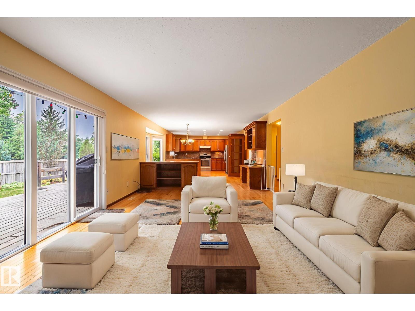 Photo 14 of 103 Wolf Willow Cr Nw, Edmonton AB