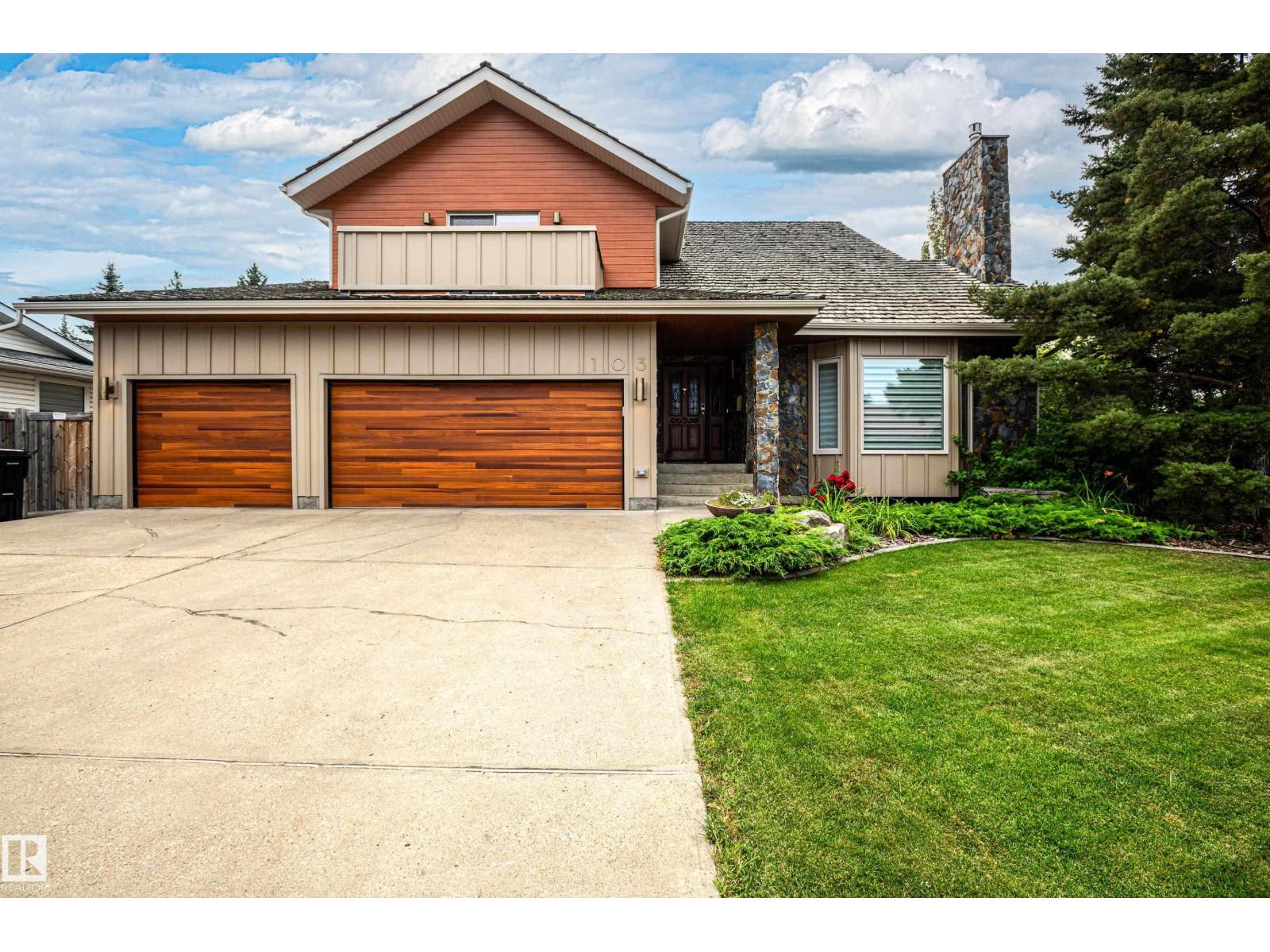 Photo 1 of 103 Wolf Willow Cr Nw, Edmonton AB