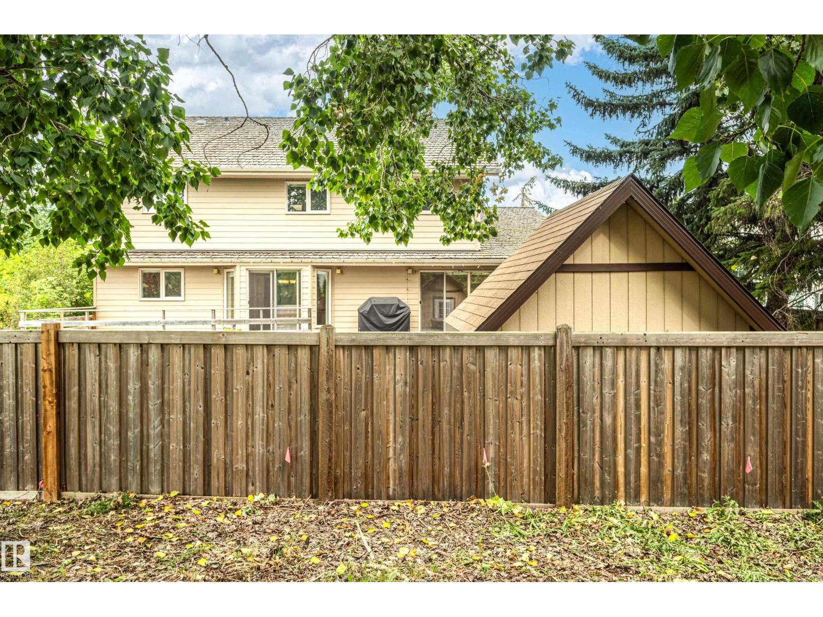 Photo 56 of 103 Wolf Willow Cr Nw, Edmonton AB
