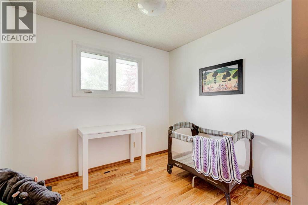 Photo 23 of 113 Hawkey Crescent Ne, Airdrie AB
