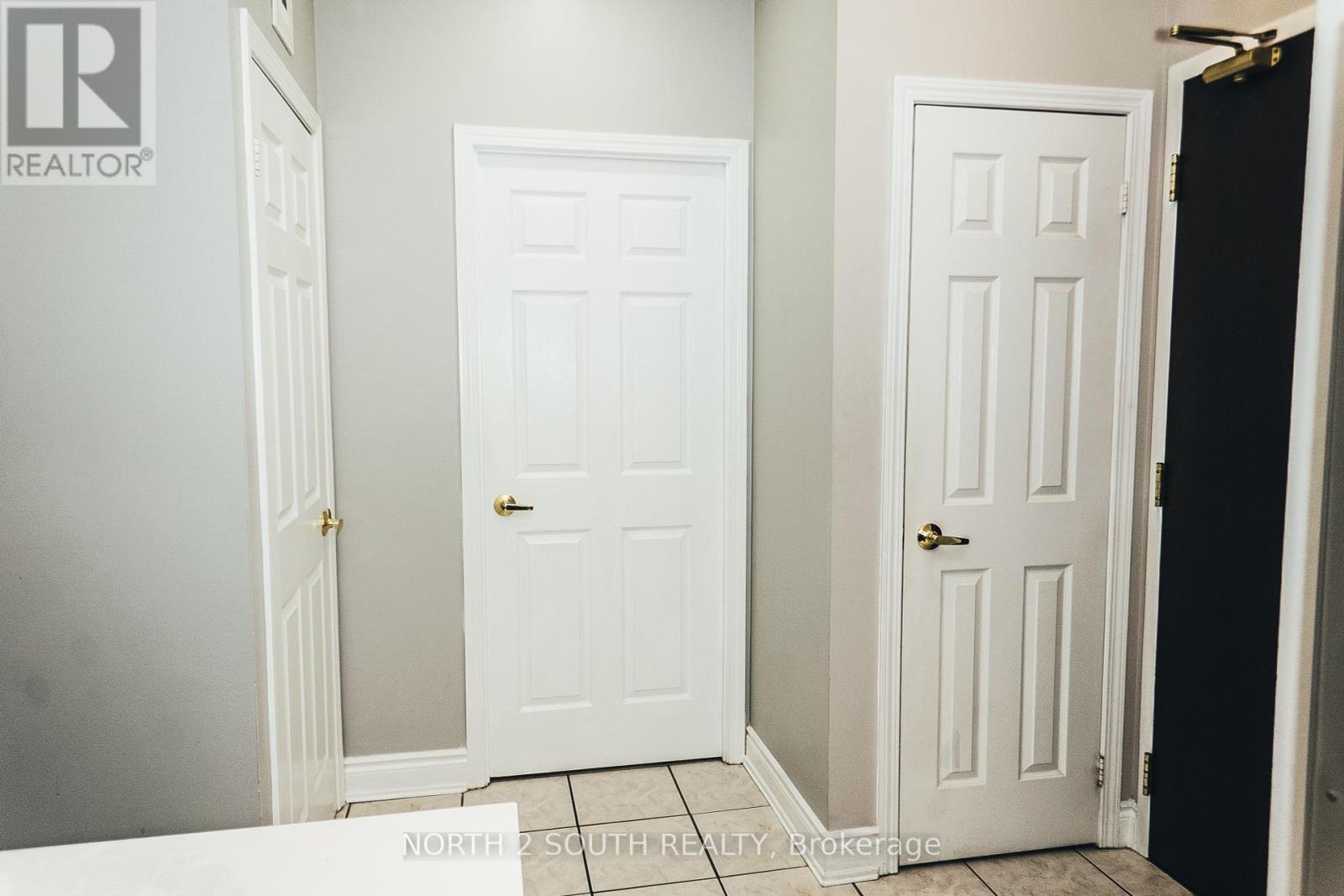 Photo 15 of 108 22 Olive Avenue, Toronto ON