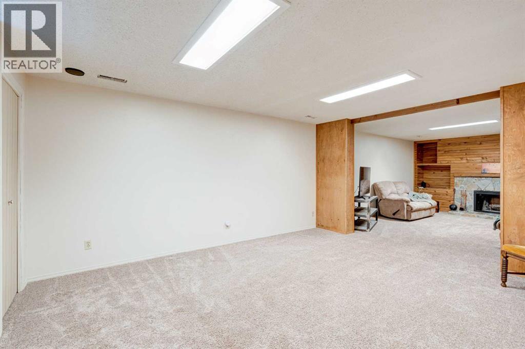 Photo 29 of 113 Hawkey Crescent Ne, Airdrie AB