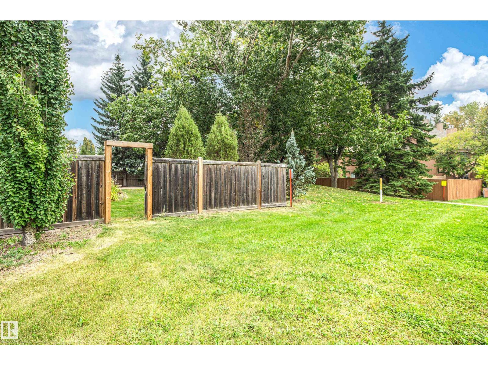 Photo 53 of 103 Wolf Willow Cr Nw, Edmonton AB