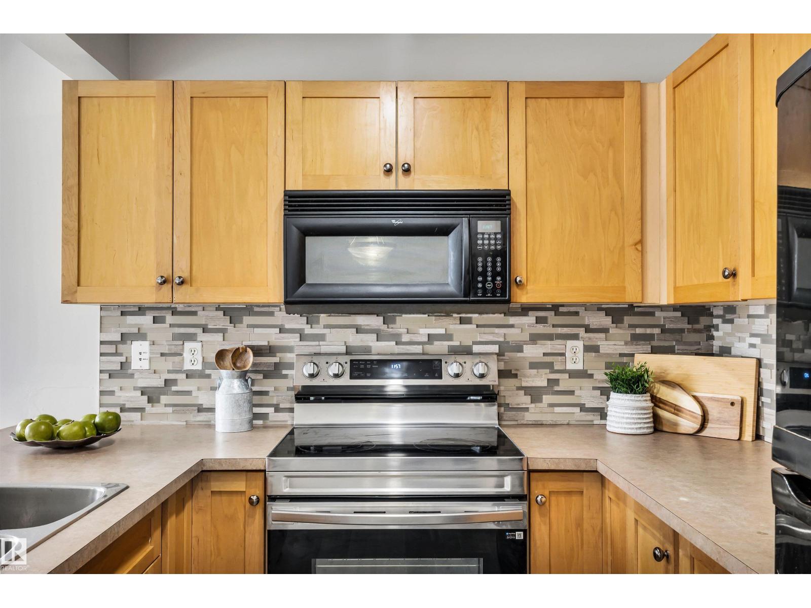 Photo 5 of 100 230 Edwards Dr Sw, Edmonton AB