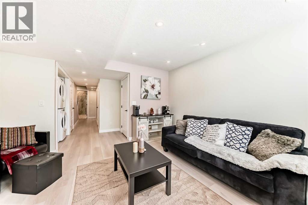 Photo 39 of 154 Chinook Gate Boulevard, Airdrie AB
