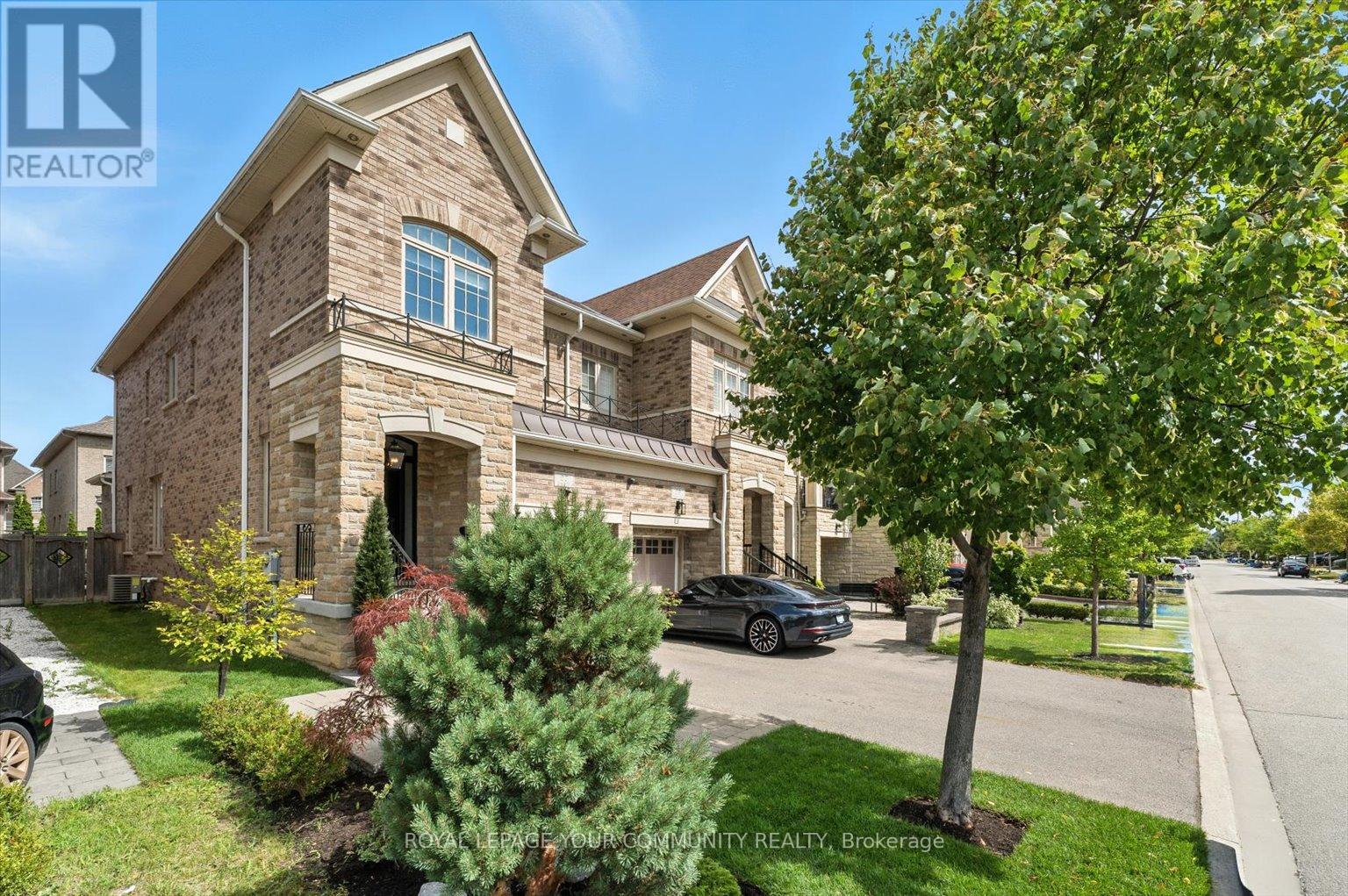 Photo 1 of 27 Hansard Drive, Vaughan ON
