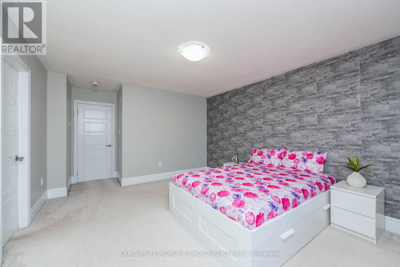 Photo 30 of 40 Stedford Crescent, Brampton ON
