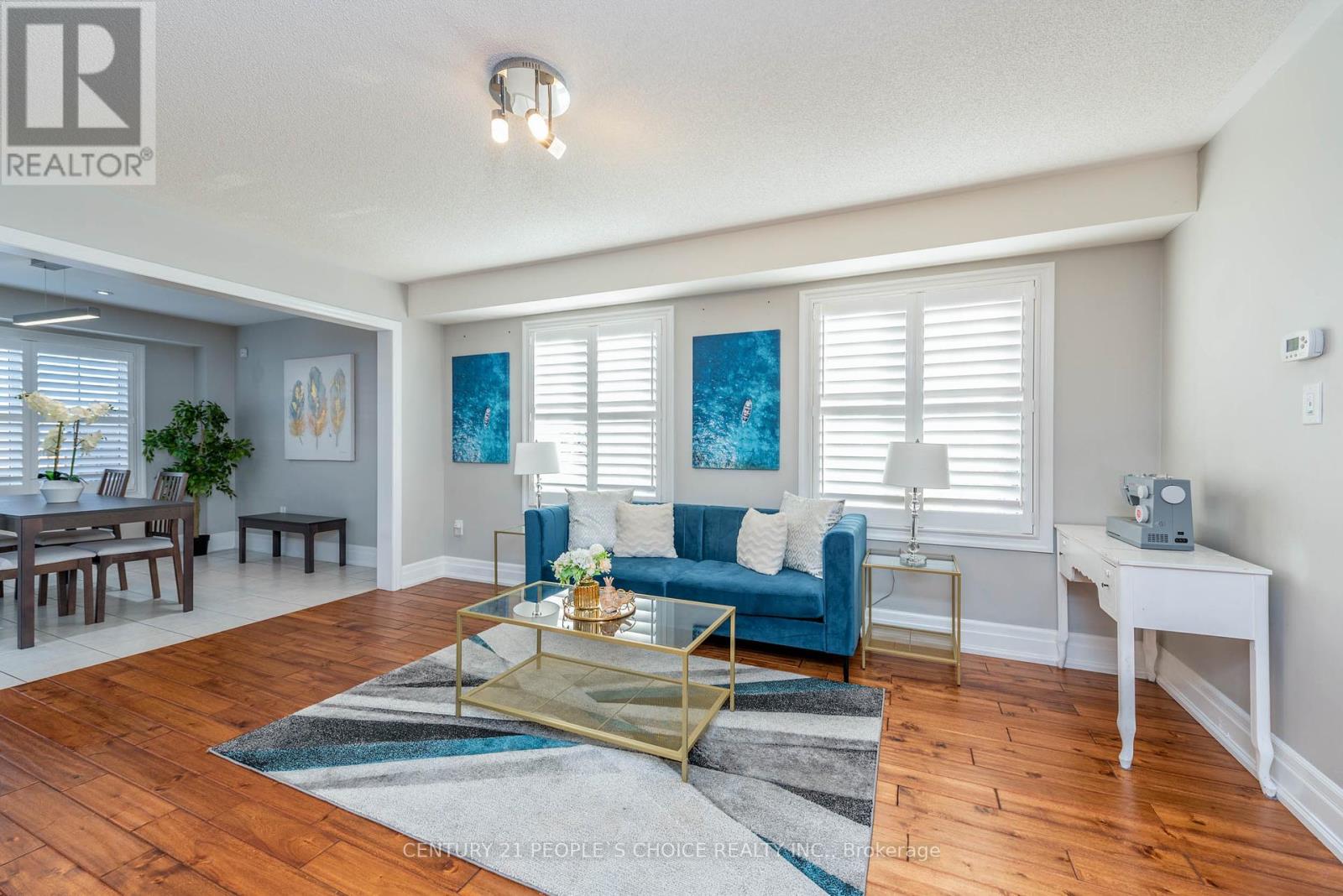 Photo 6 of 40 Stedford Crescent, Brampton ON
