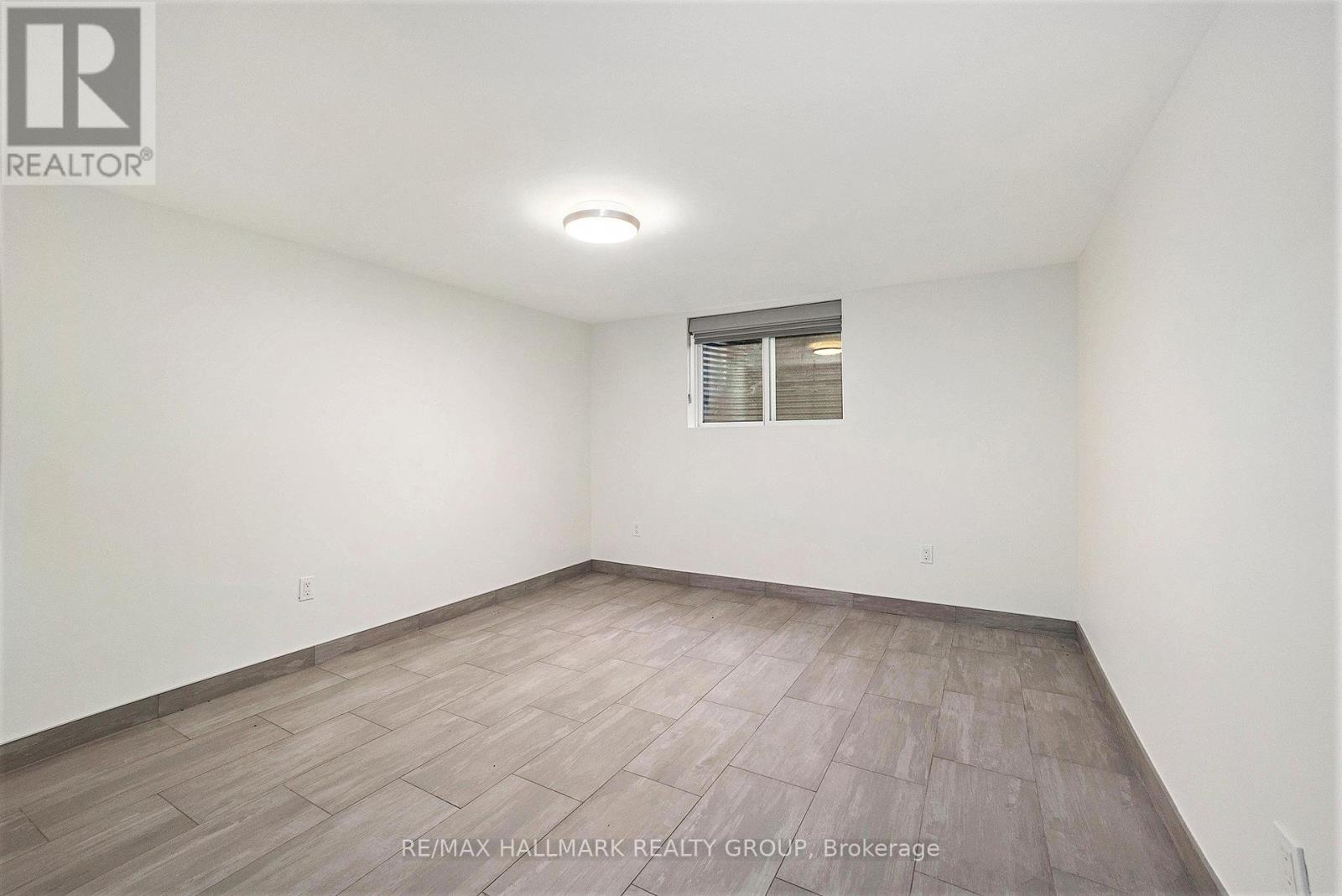 Photo 28 of 70 Varley Drive, Ottawa ON
