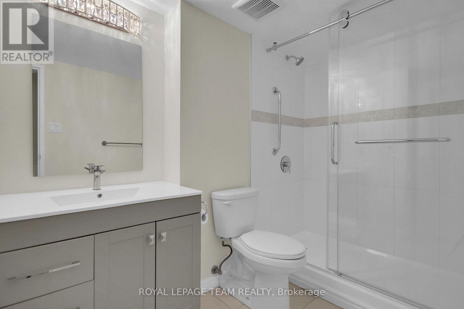 Photo 27 of 804 100 Grant Carman Drive, Ottawa ON