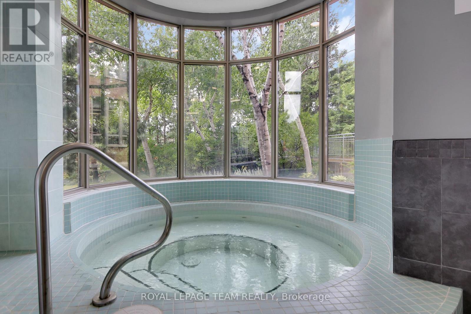 Photo 32 of 804 100 Grant Carman Drive, Ottawa ON