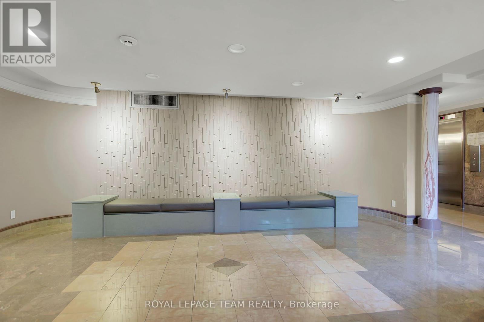 Photo 5 of 804 100 Grant Carman Drive, Ottawa ON