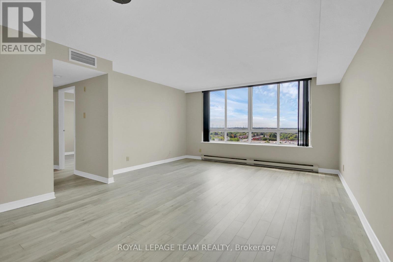Photo 8 of 804 100 Grant Carman Drive, Ottawa ON