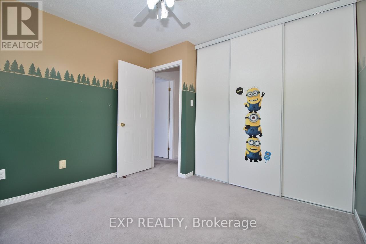Photo 20 of 2127 Lauzon Street, Ottawa ON