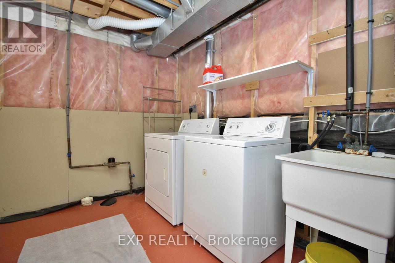 Photo 26 of 2127 Lauzon Street, Ottawa ON