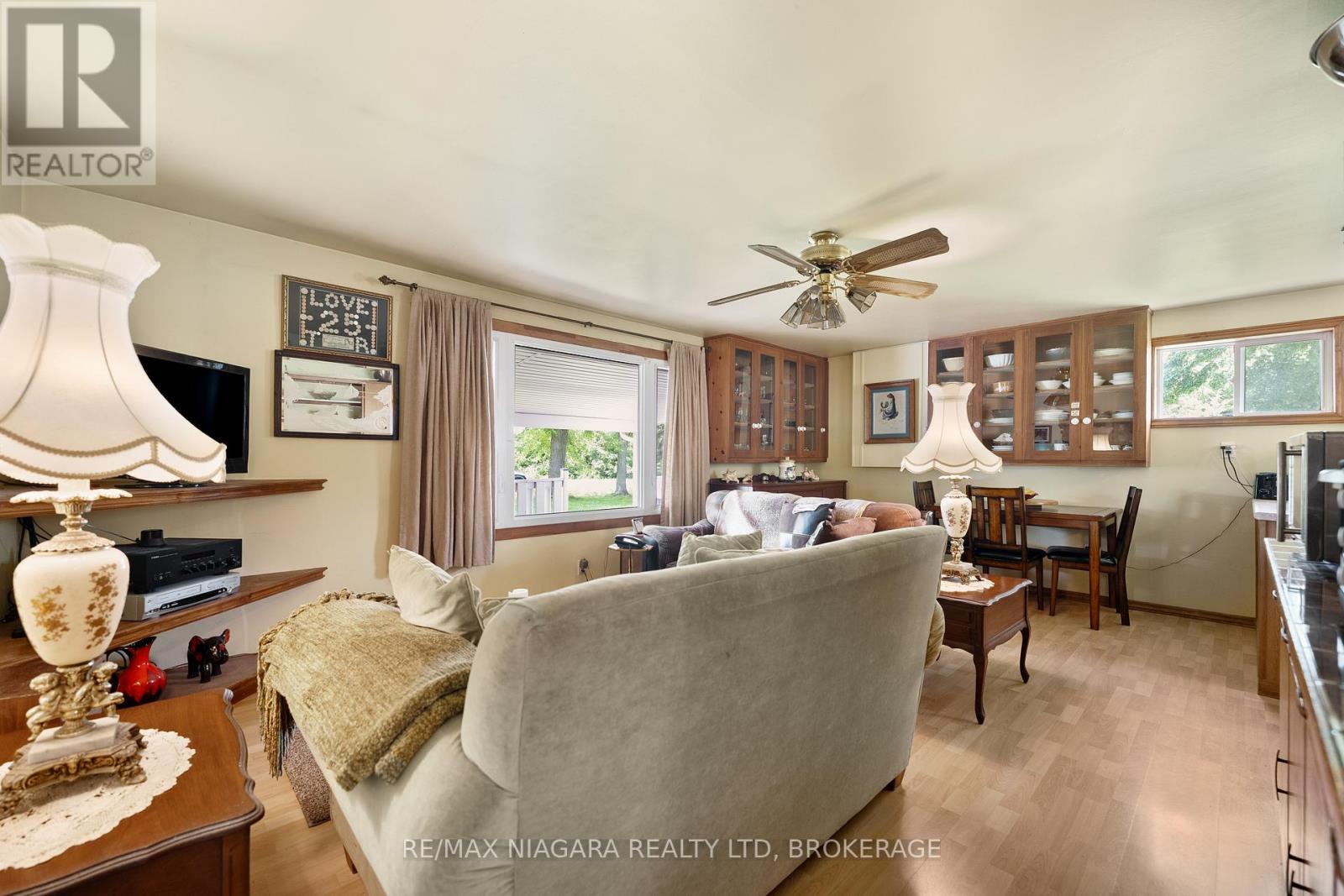 Photo 13 of 527 Pinecrest Road, Port Colborne ON