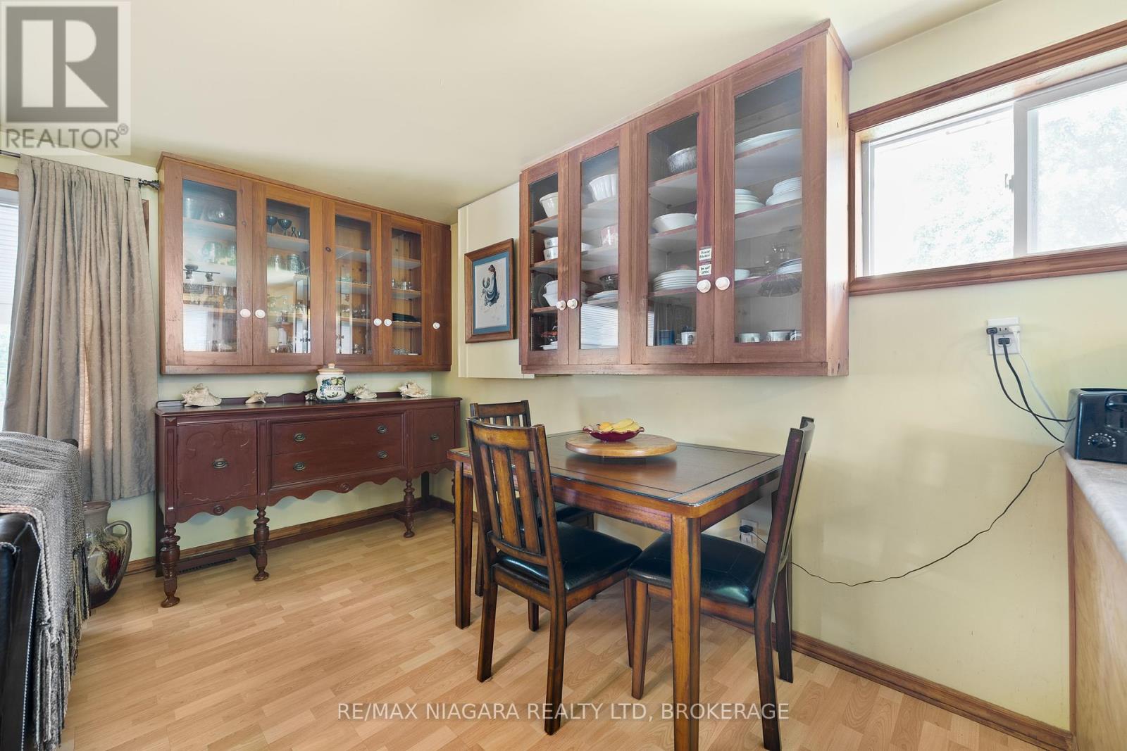 Photo 16 of 527 Pinecrest Road, Port Colborne ON