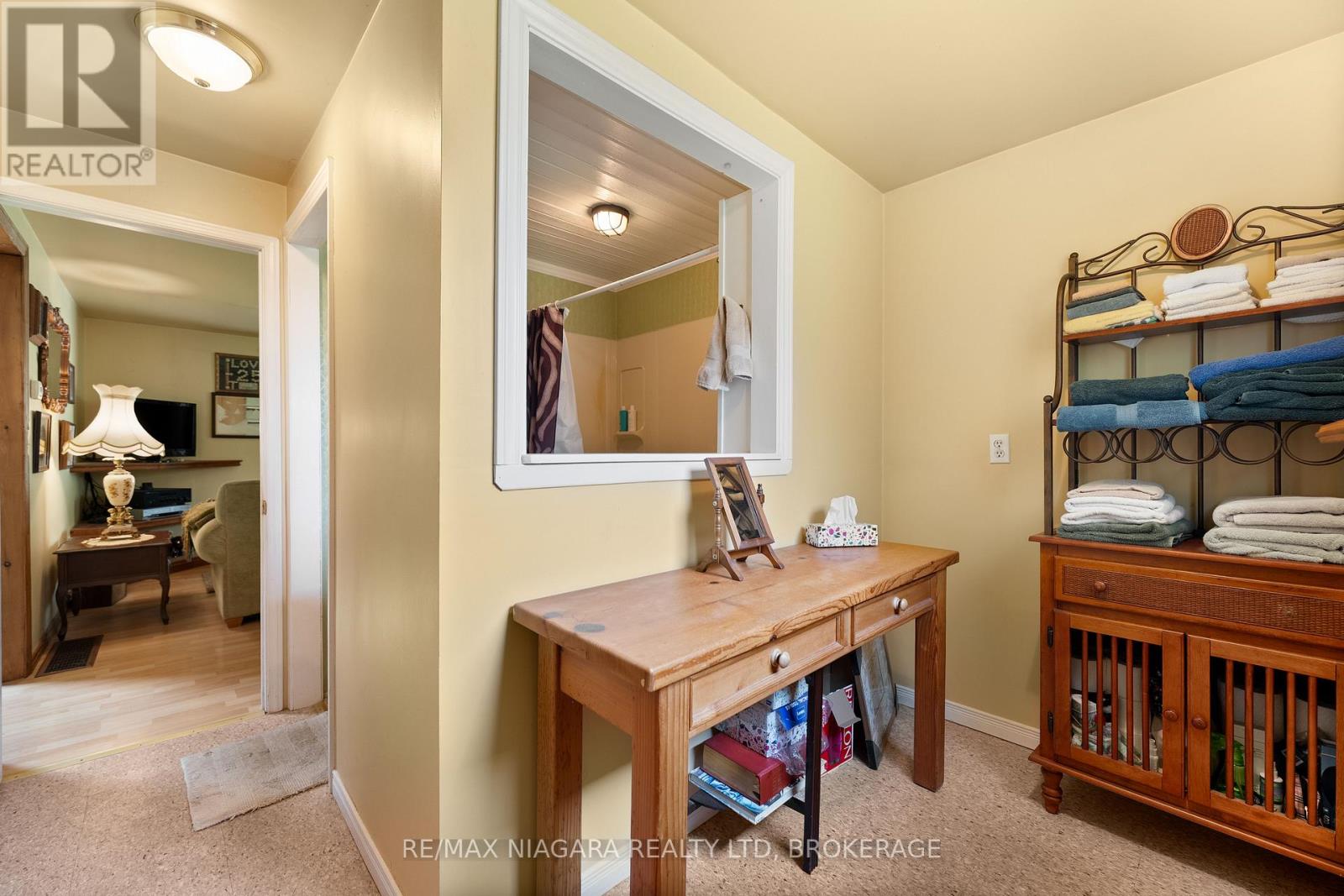 Photo 25 of 527 Pinecrest Road, Port Colborne ON