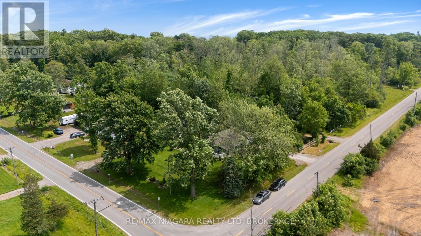 Photo 31 of 527 Pinecrest Road, Port Colborne ON