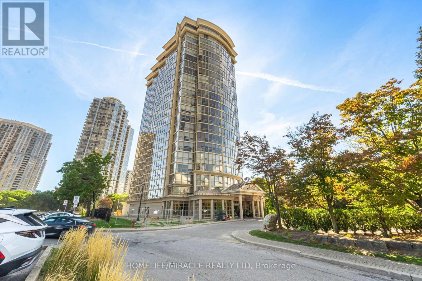 Photo 1 of 1701 50 Eglinton Avenue W, Mississauga ON
