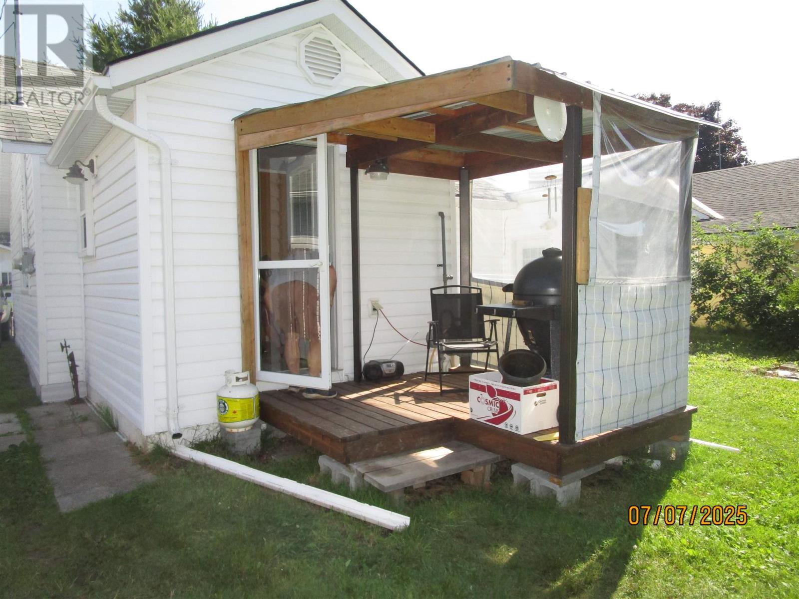 Photo 3 of 64 Curran Dr, Sault Ste Marie ON