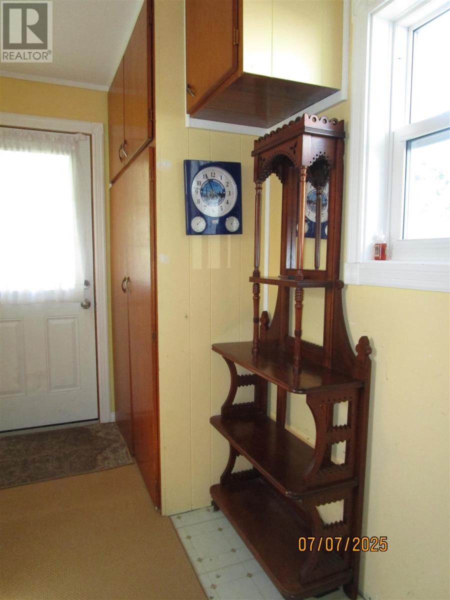 Photo 8 of 64 Curran Dr, Sault Ste Marie ON