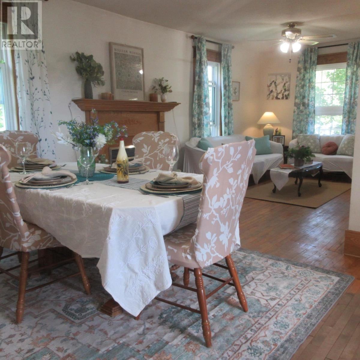 Photo 20 of 3389 Second Lin W, Prince Township ON