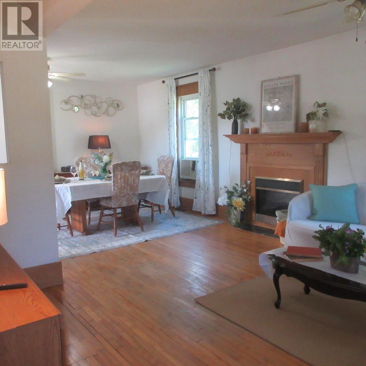 Photo 28 of 3389 Second Lin W, Prince Township ON