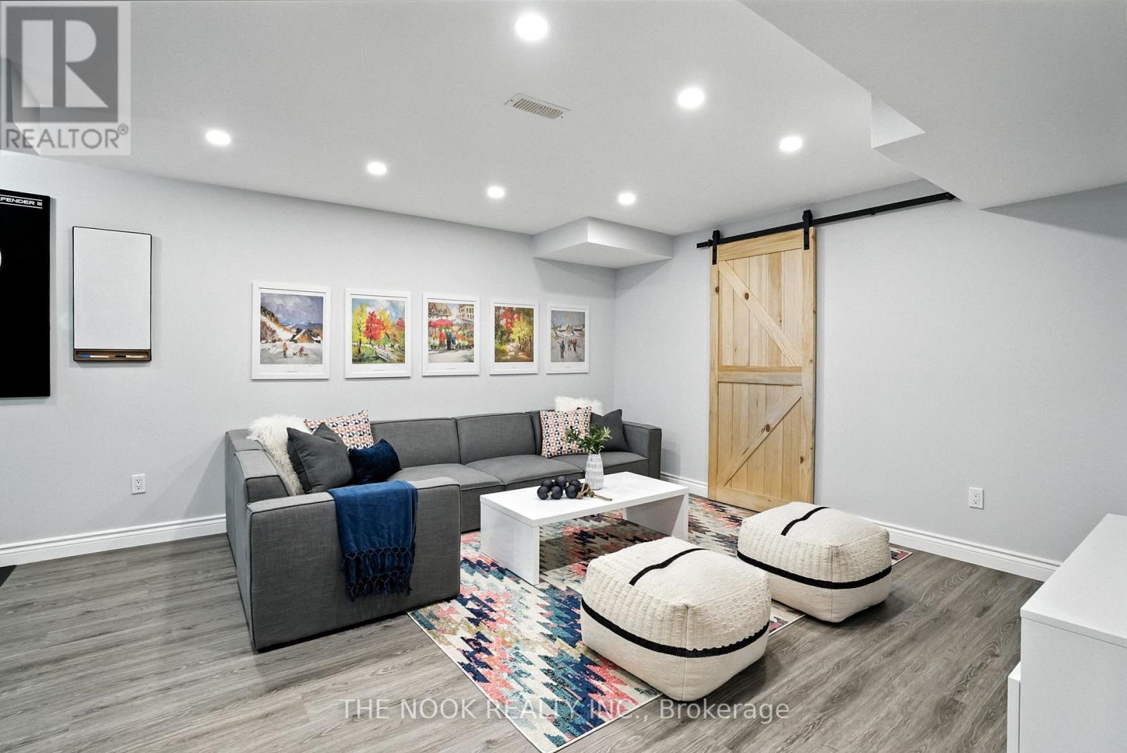 Photo 39 of 207 Crombie Street, Clarington ON