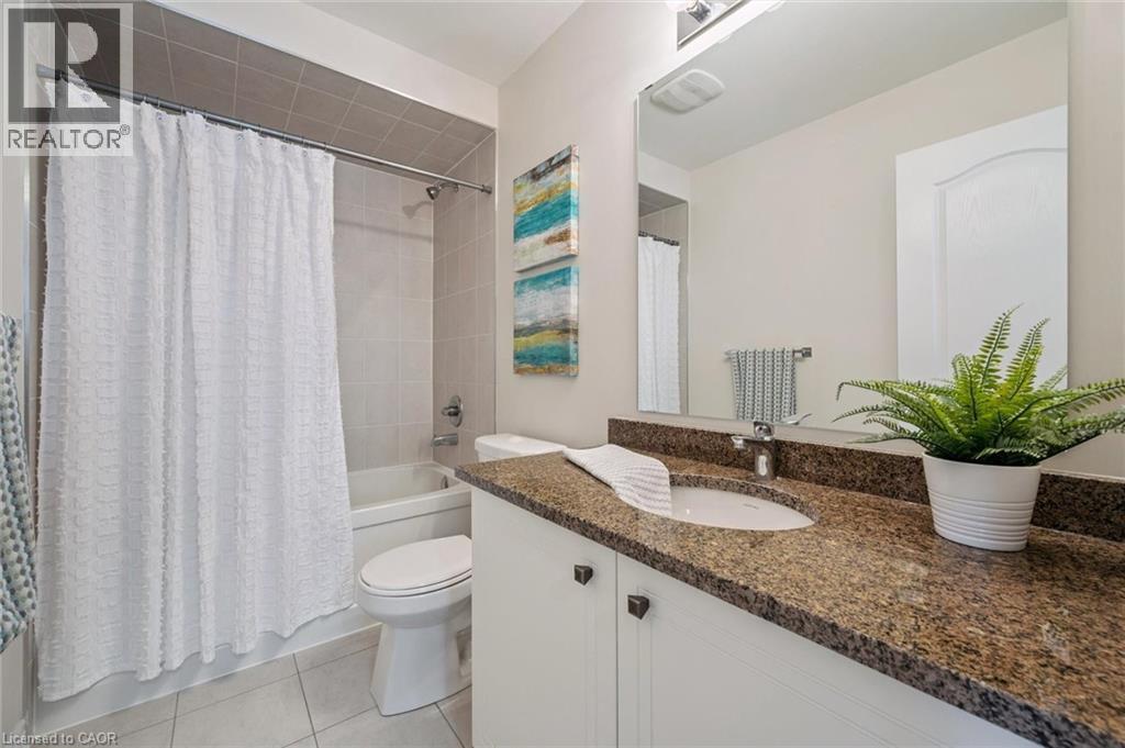 Photo 22 of 32 Skinner Drive, Guelph ON