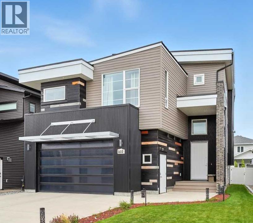 Photo 1 of 102 Longmire Close, Red Deer AB