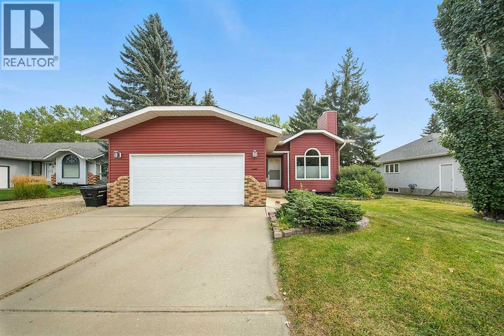 8 Petticoat Lane, Lacombe