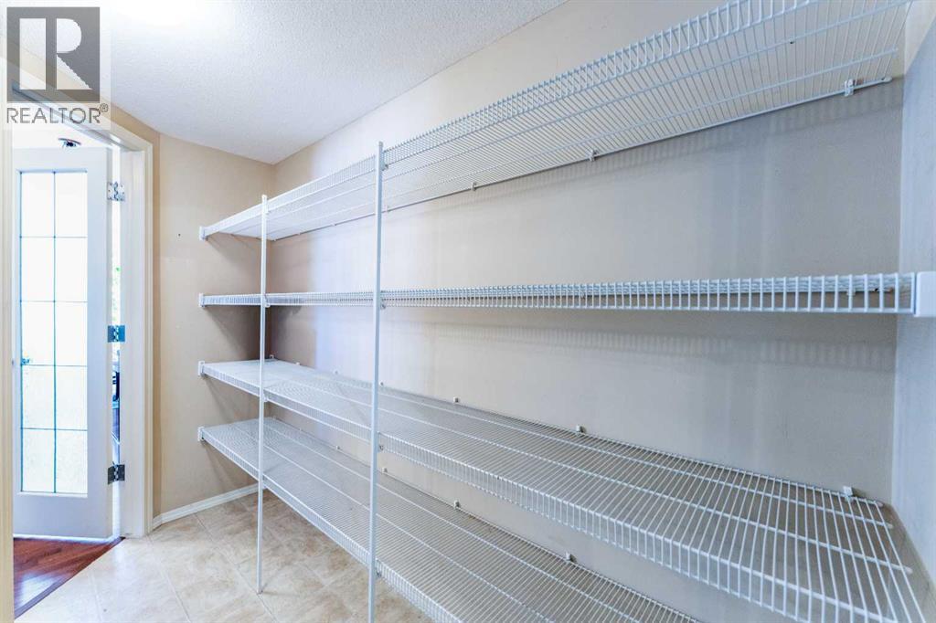 Photo 15 of 78 Kingsland Heights Se, Airdrie AB