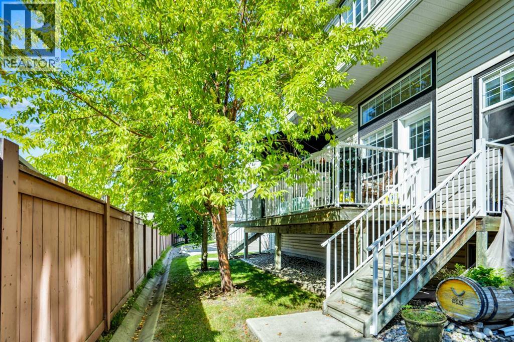 Photo 33 of 54 Cougar Ridge Mews Sw, Calgary AB