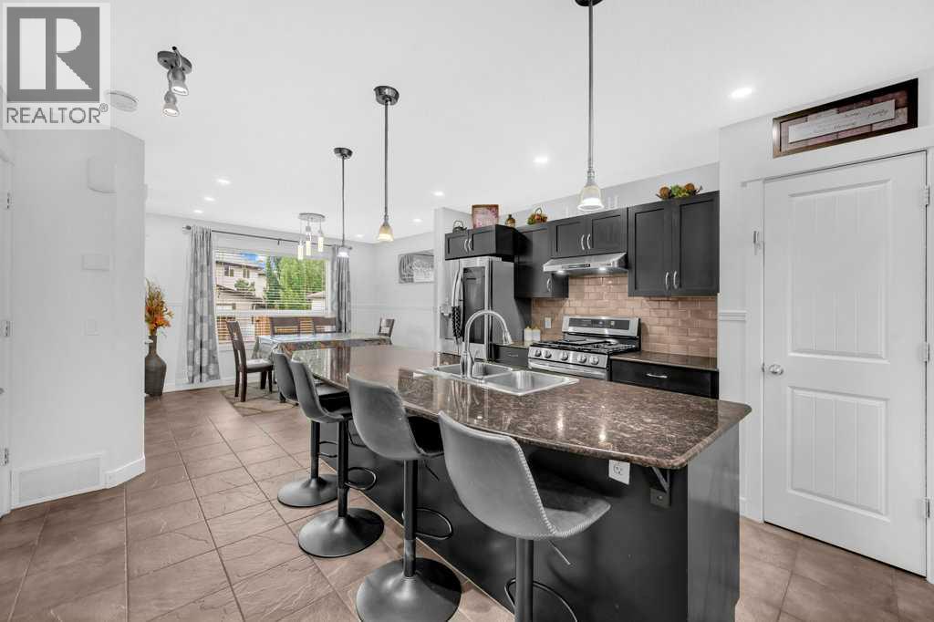 Photo 6 of 2088 Luxstone Boulevard Sw, Airdrie AB