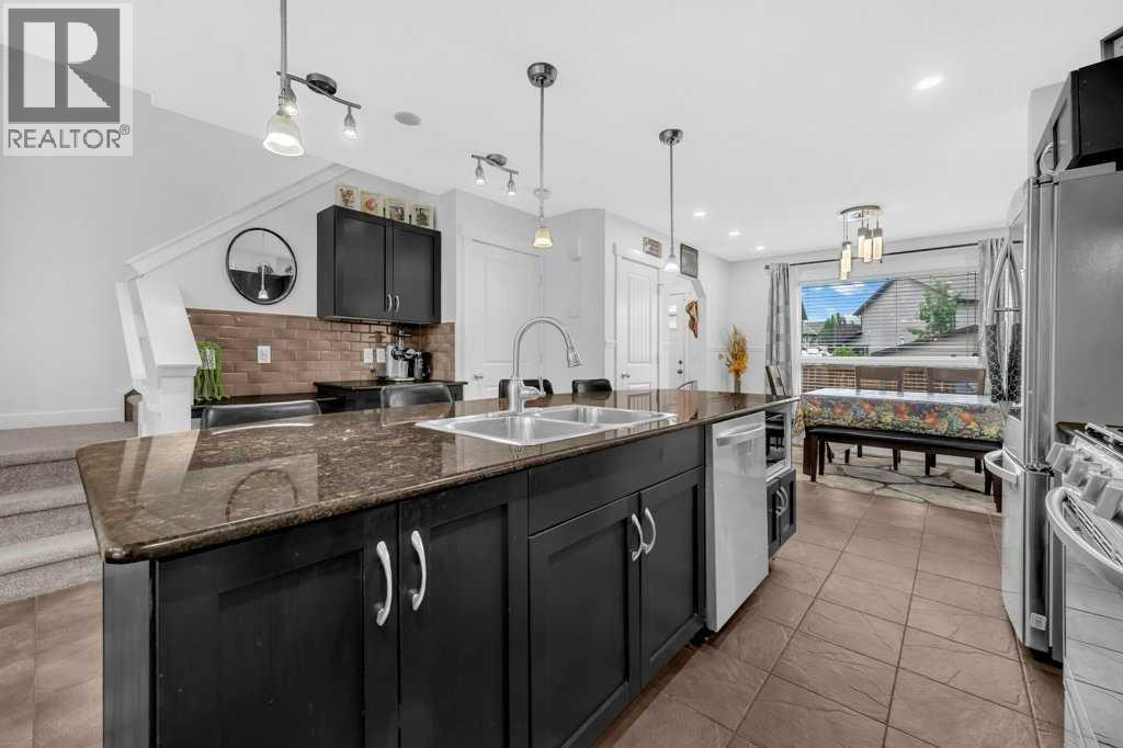 Photo 9 of 2088 Luxstone Boulevard Sw, Airdrie AB