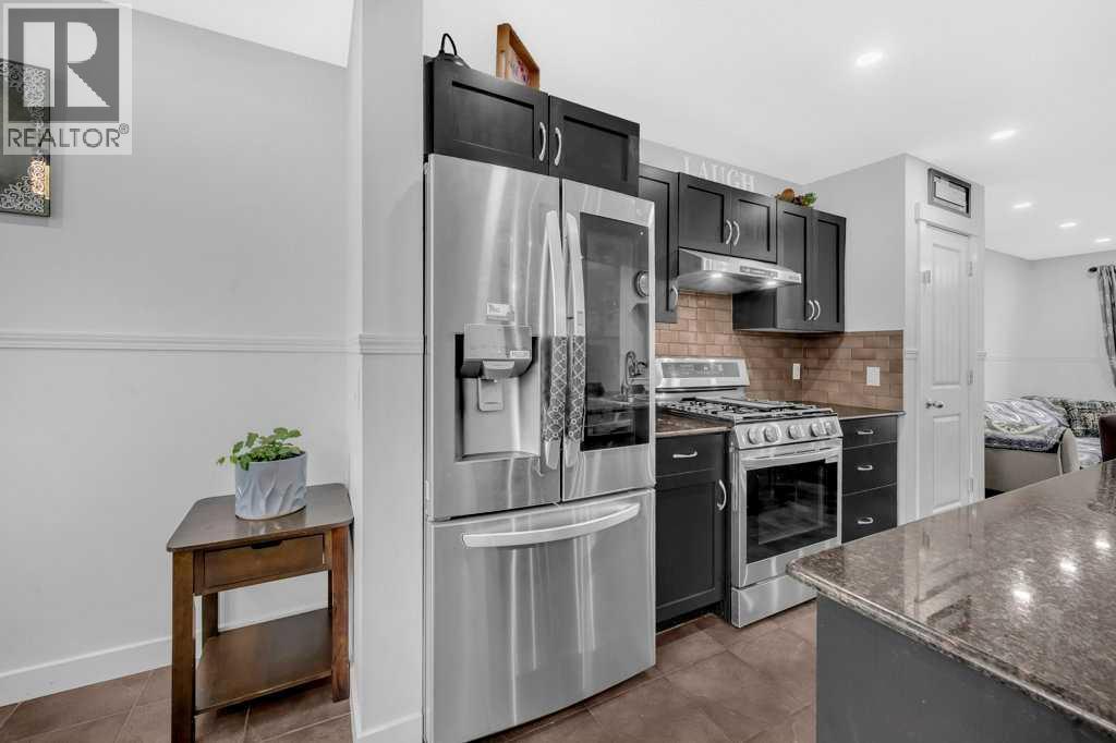 Photo 11 of 2088 Luxstone Boulevard Sw, Airdrie AB