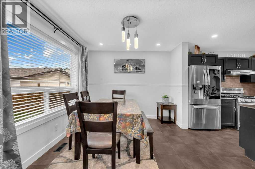 Photo 14 of 2088 Luxstone Boulevard Sw, Airdrie AB