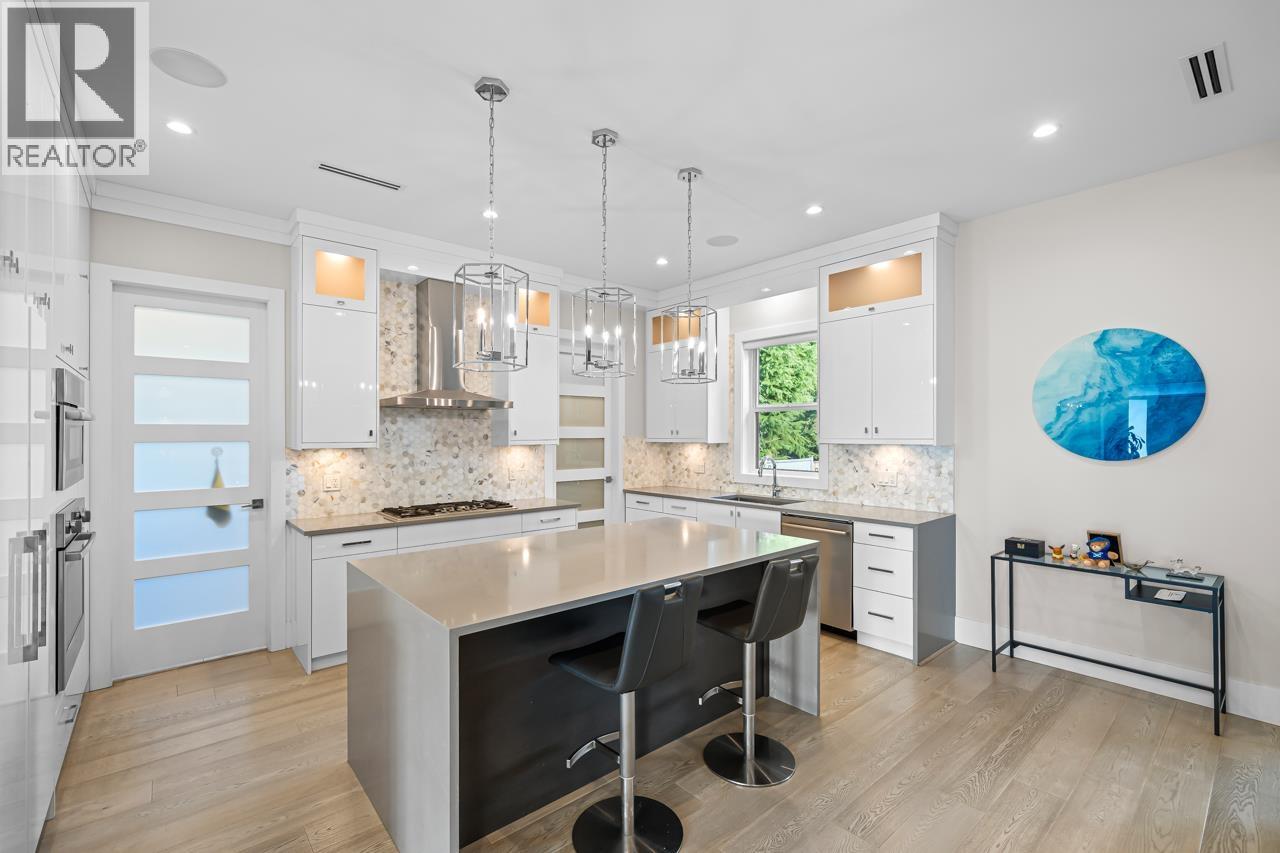 8480 13TH AVENUE, Burnaby