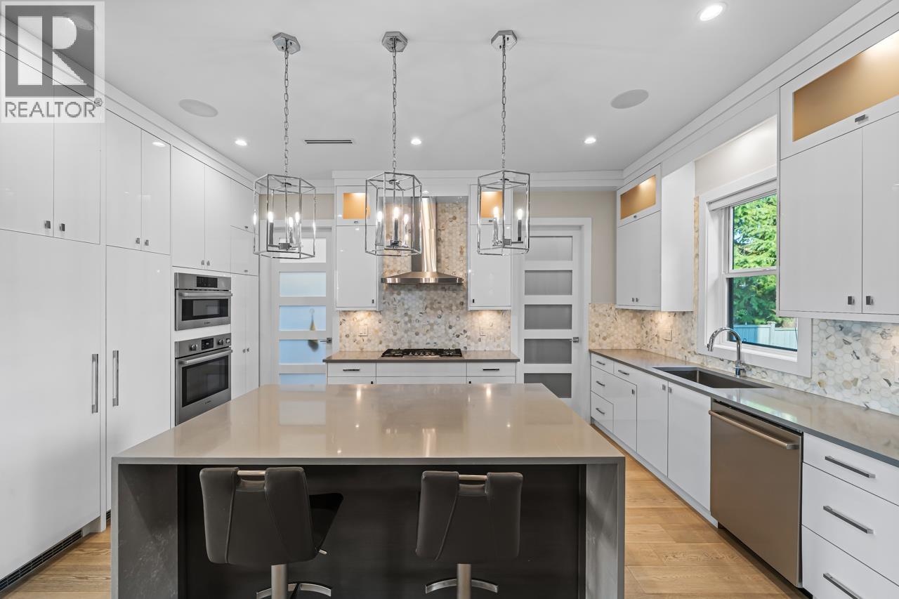8480 13TH AVENUE, Burnaby