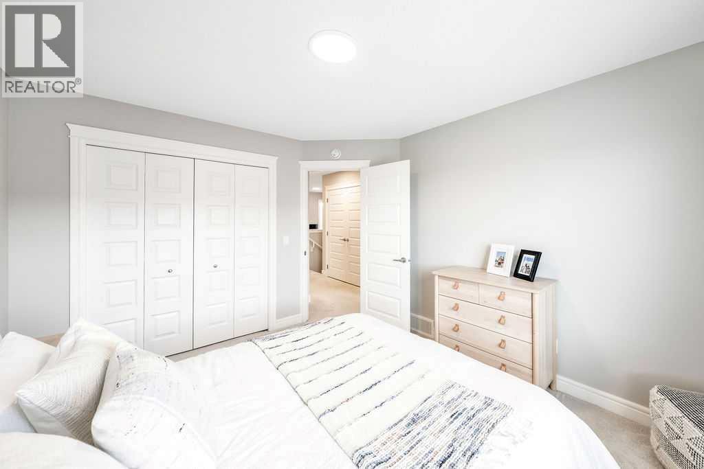 Photo 30 of 88 Sundown Manor, Cochrane AB