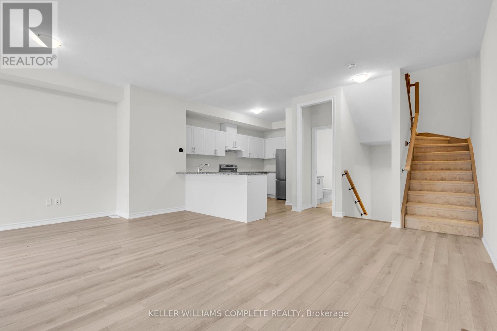 Photo 14 of 147 677 Park Road N, Brantford ON